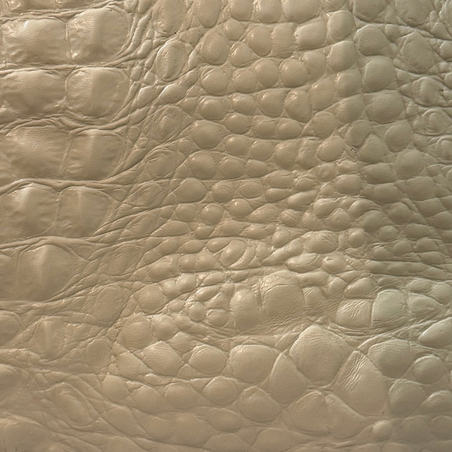 BELLA BOWLING BAG (vanilla croco genuine leather)