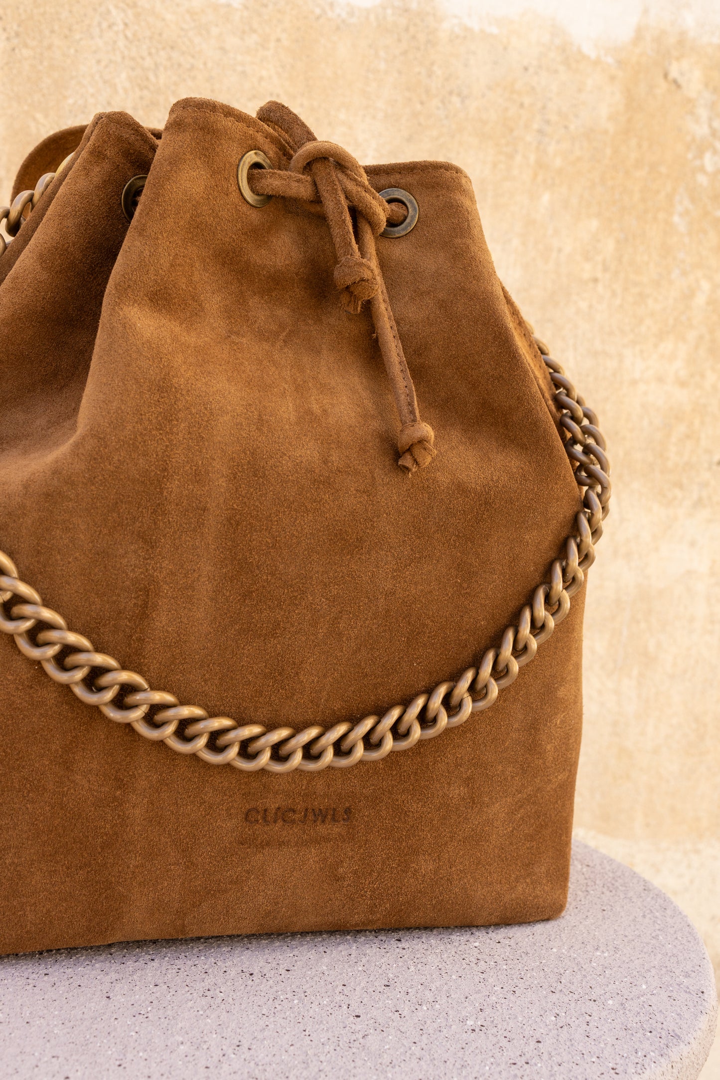 ZOE BACKPACK/BUCKETBAG (camel suede genuine leather)