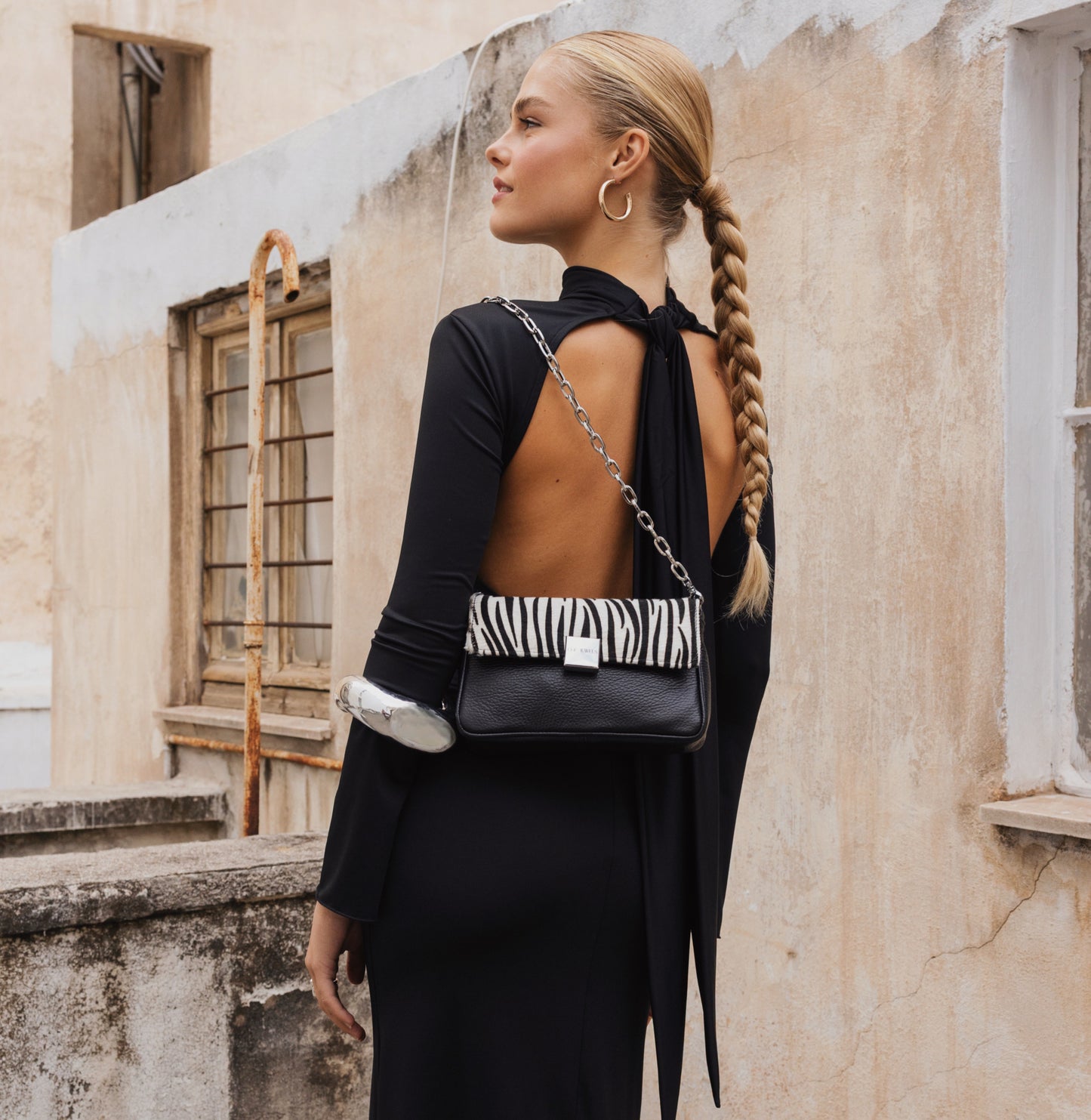 NEIRA MINI (zebra ponyskin/black dolaro both genuine leather)