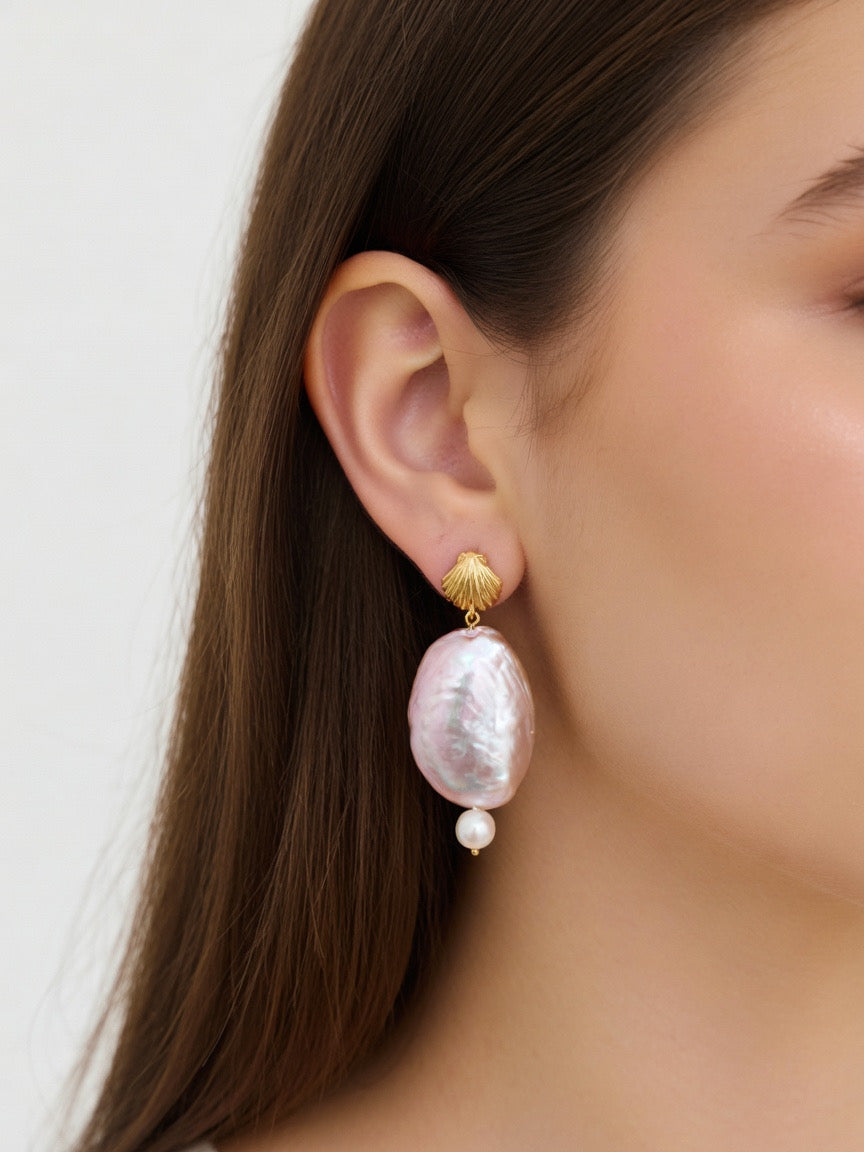 GOLD SHELL EARRINGS (ζευγάρι)