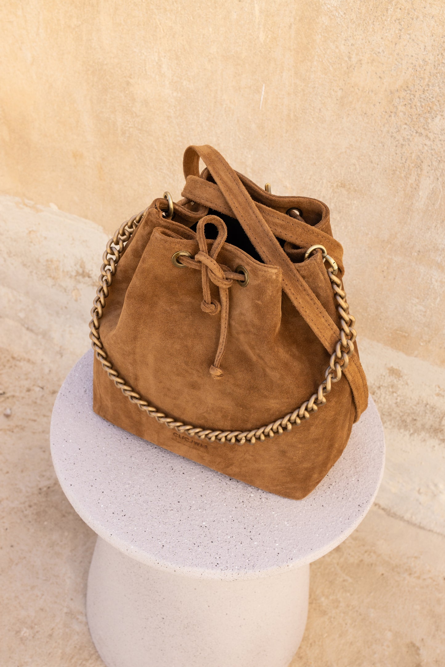 ZOE BACKPACK/BUCKETBAG (camel suede genuine leather)