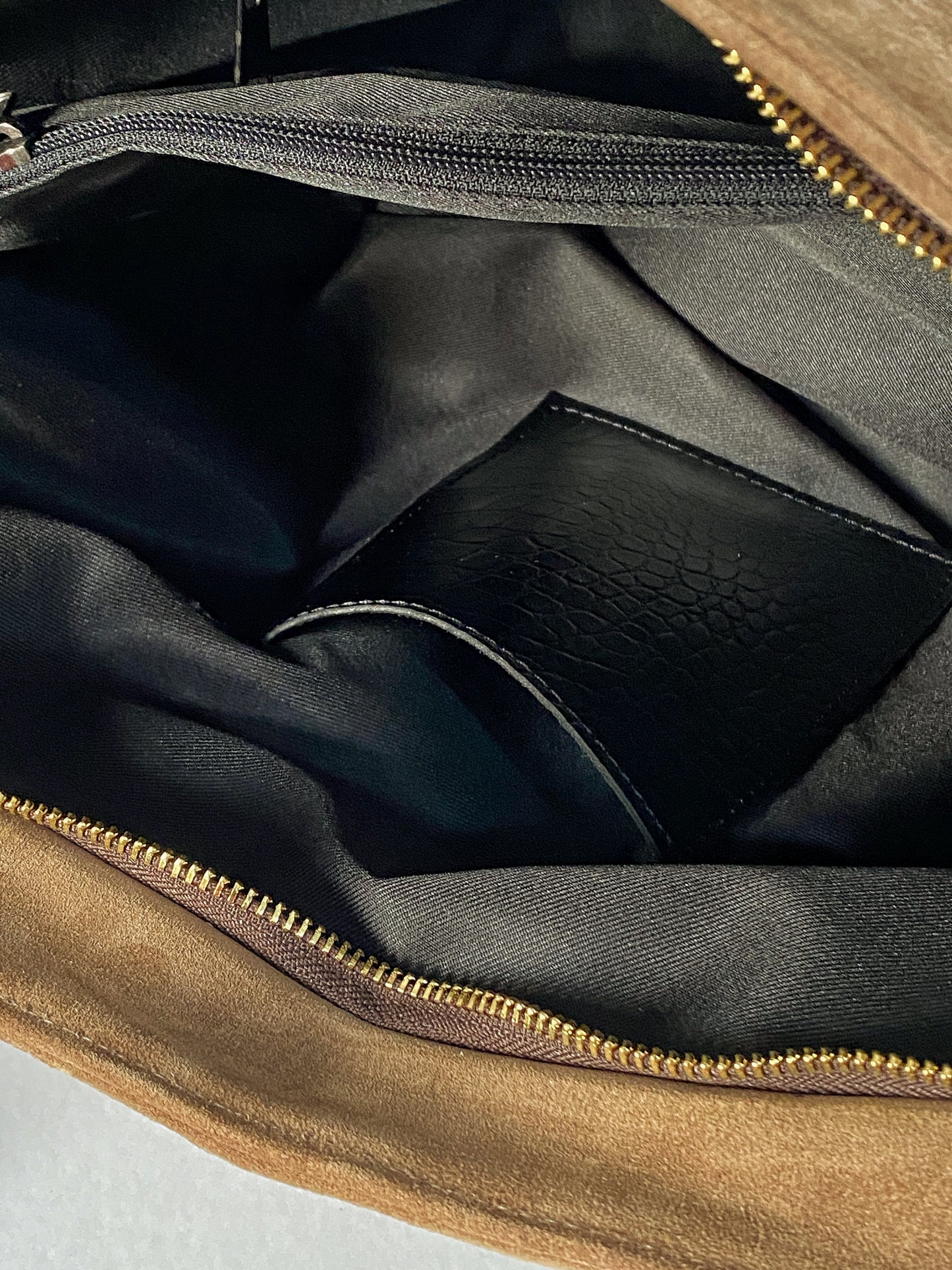 CLASSIC TOTEBAG (mocha suede genuine leather)