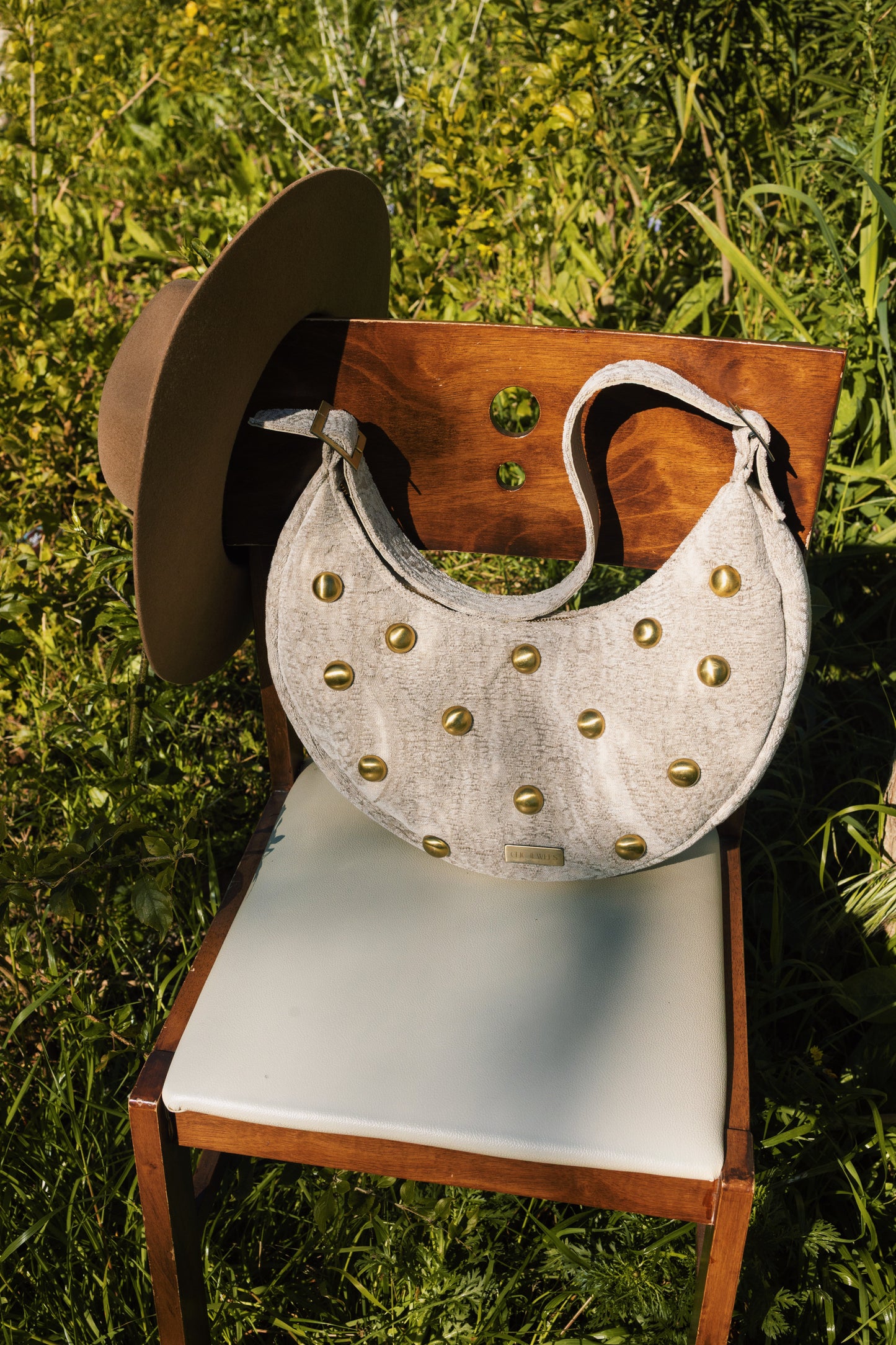 BIG HALFMOON STUDS (beige boho fabric-beige suede genuine leather details)