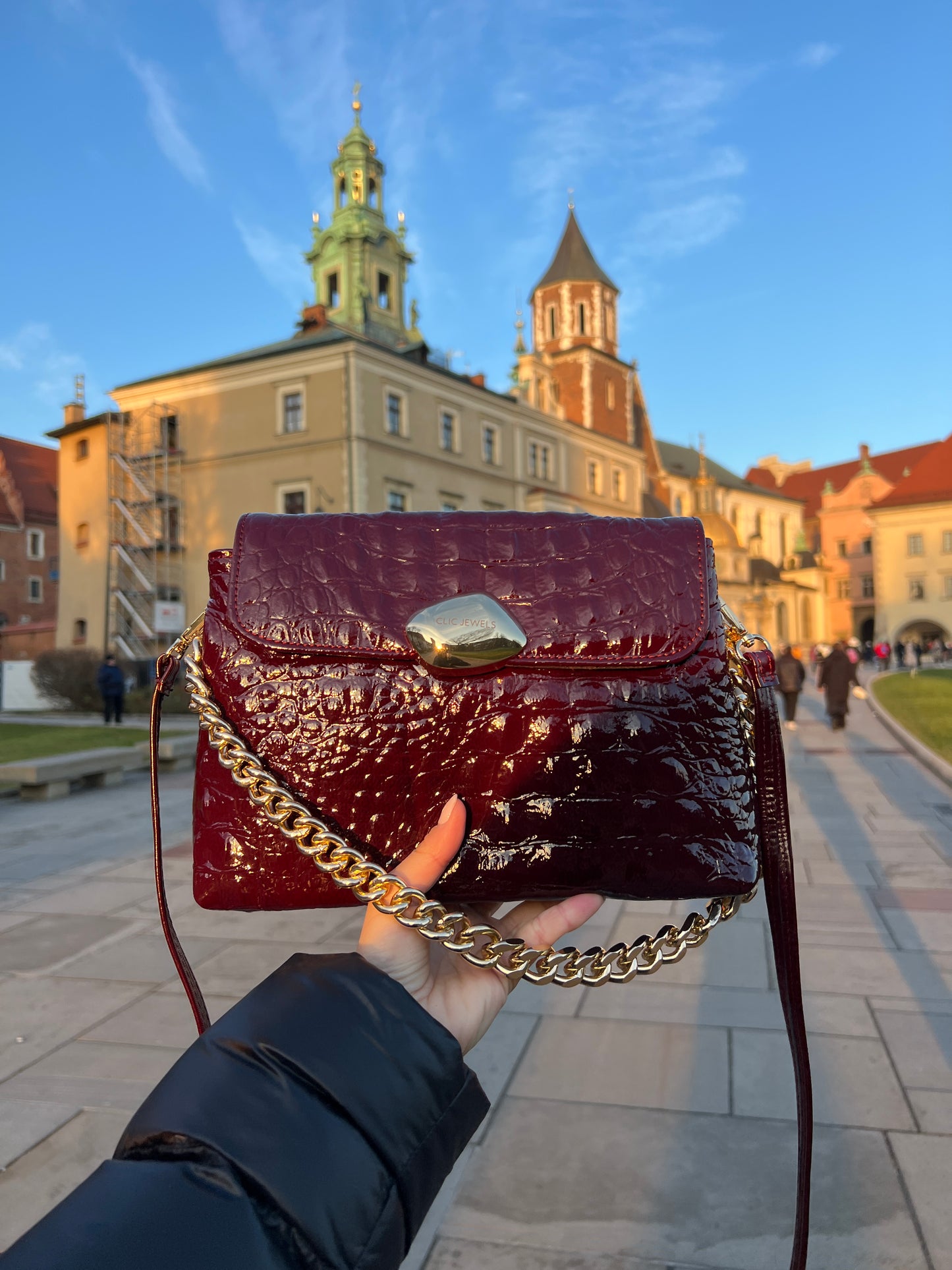 DONNA MEDIUM (glossy bordeaux croco genuine leather)
