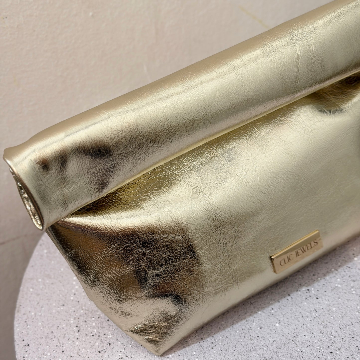 ALEX LUNCHBAG (platinum gold smooth genuine leather)