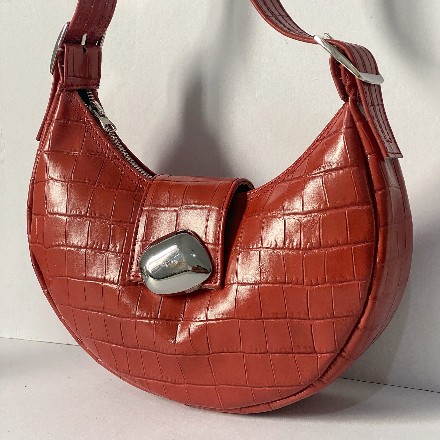 AURORA (ruby red croco genuine leather)