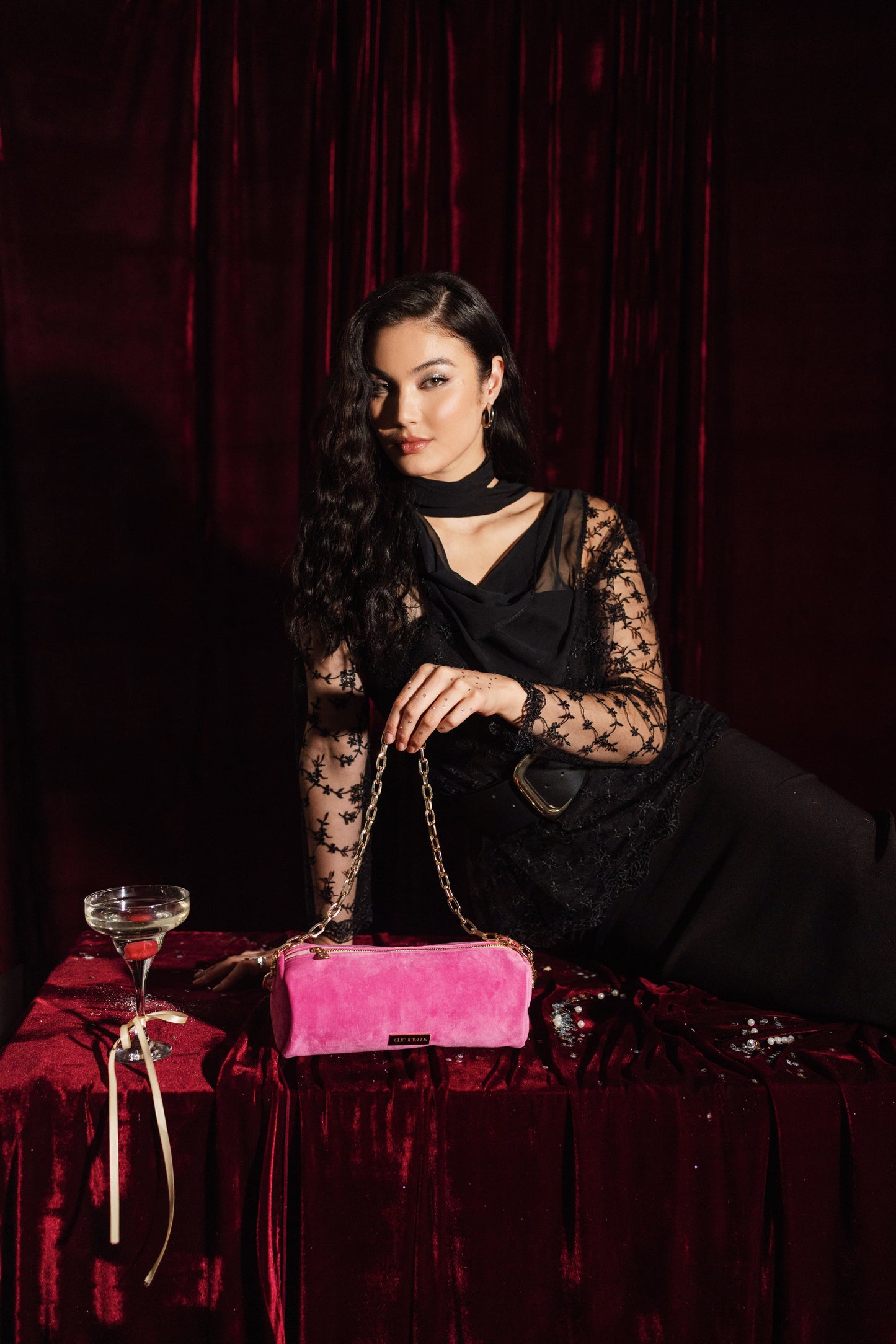 BARREL BAG (bubblegum pink velvet)