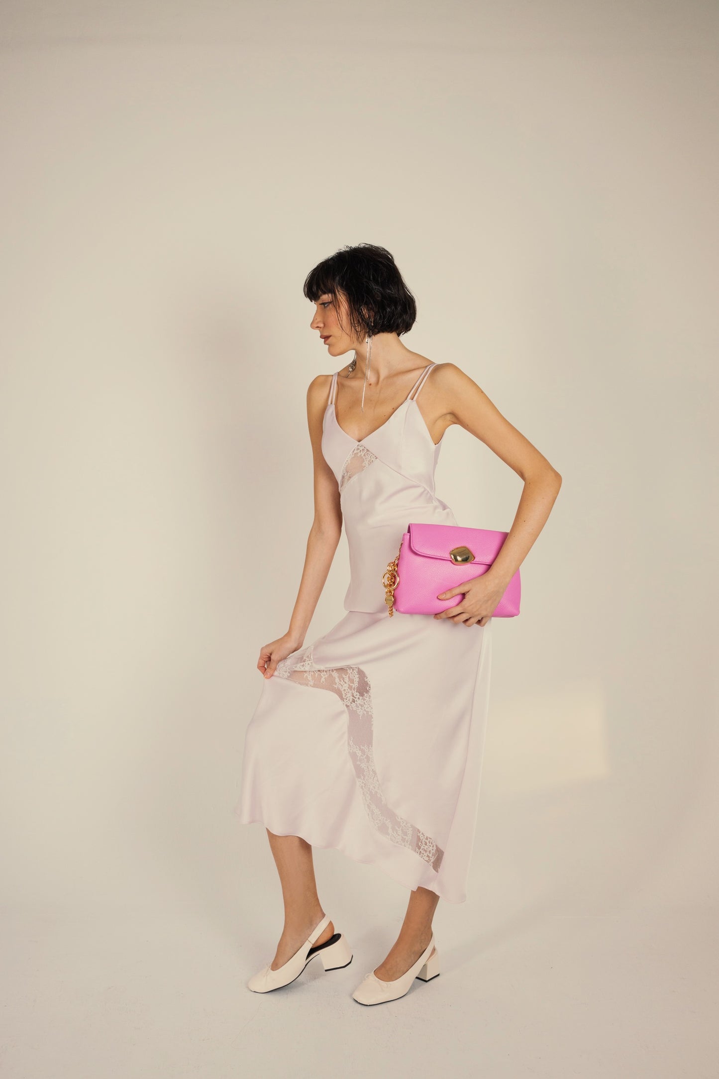 DONNA MEDIUM (hot pink dolaro genuine leather)