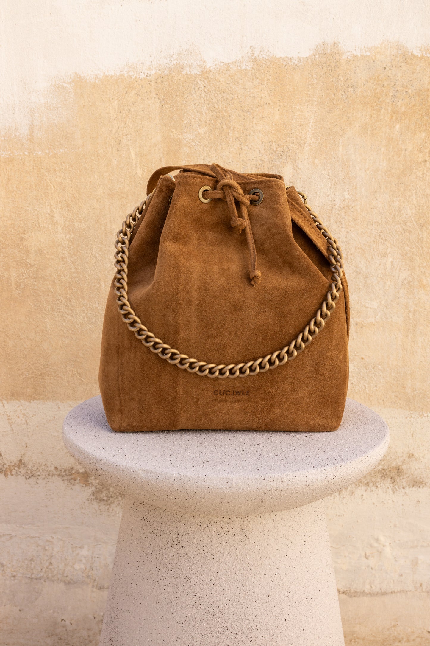 ZOE BACKPACK/BUCKETBAG (camel suede genuine leather)