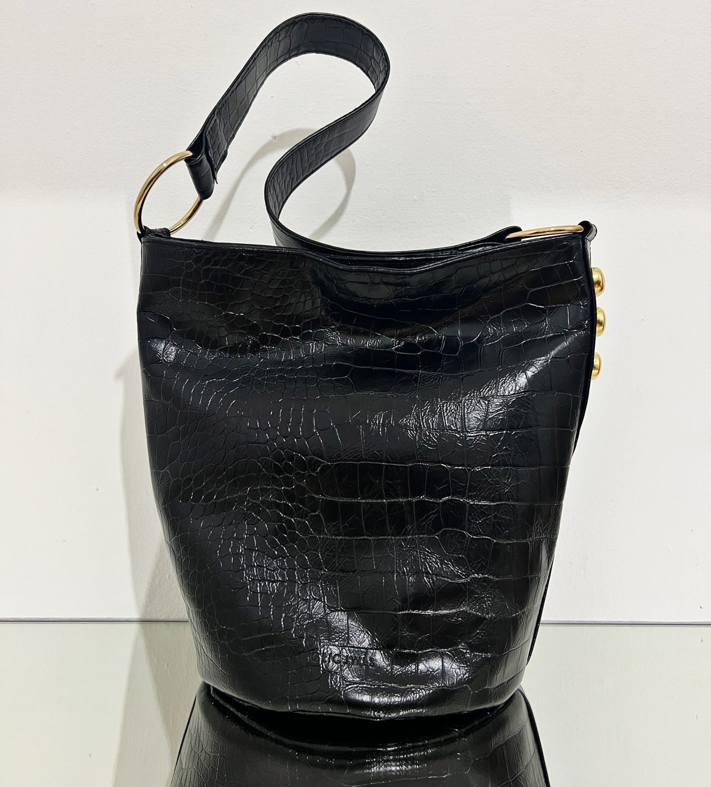 SANDRA BUCKETBAG (black croco genuine leather)
