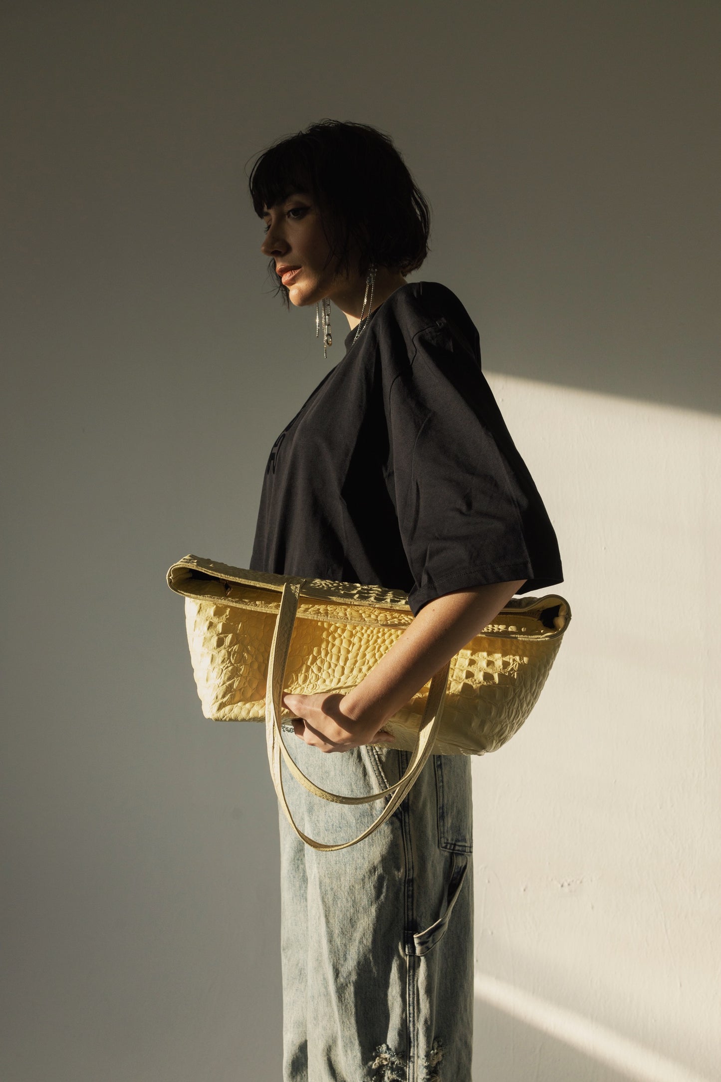 NELLY TOTEBAG (vanilla yellow croco genuine leather)
