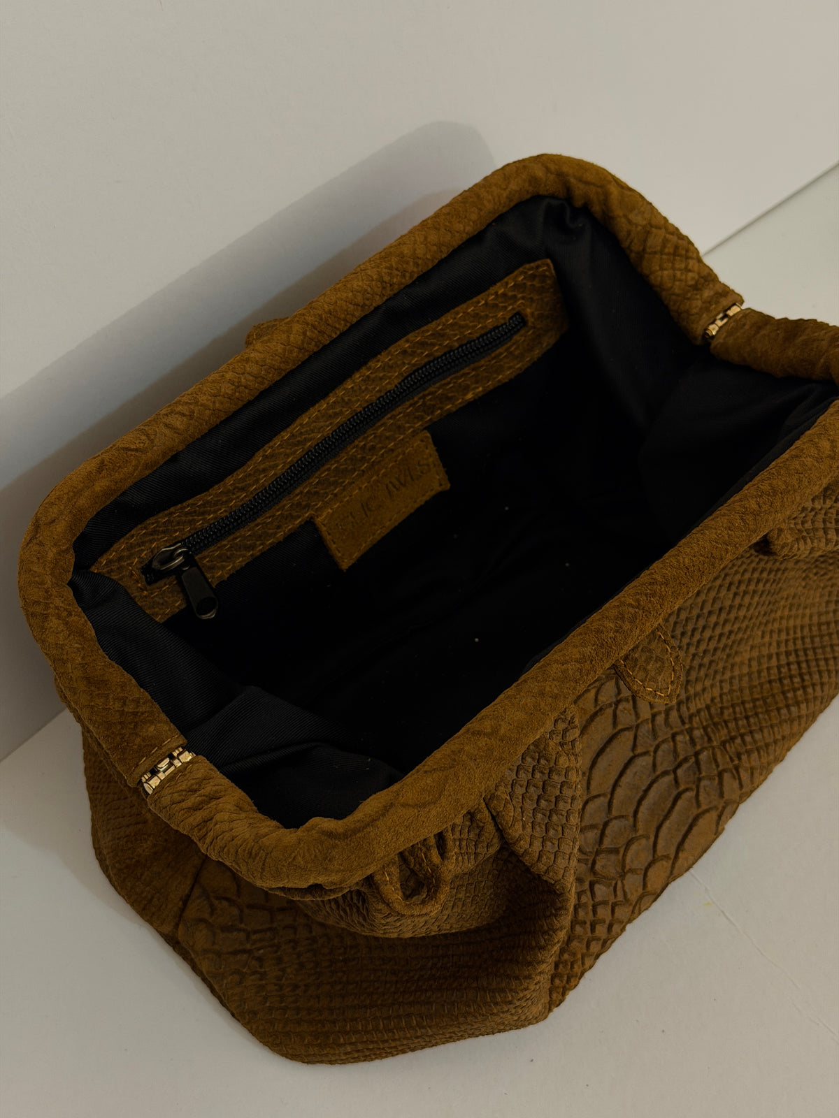 PUFF CLUTCH (camel suede python embossed genuine leather)