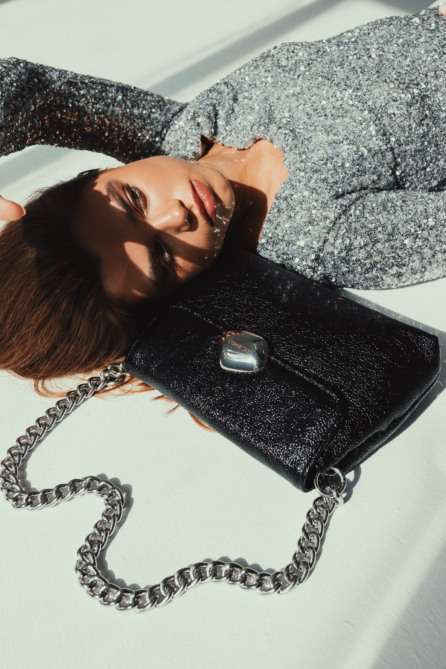 DONNA MEDIUM (glossy black genuine leather)