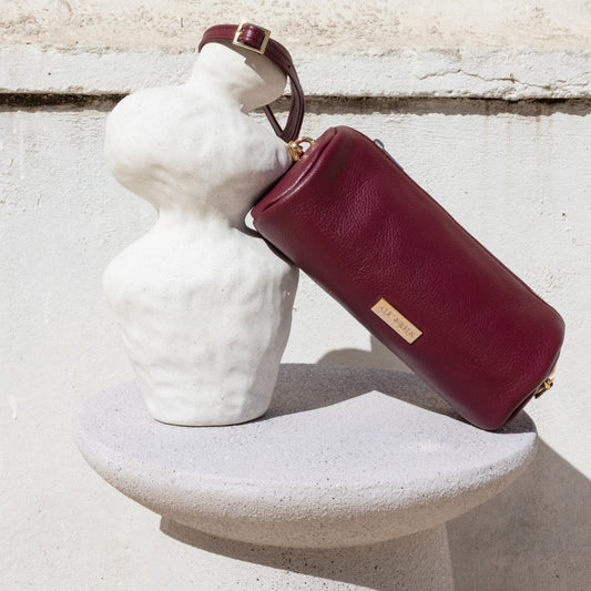 Barrel Bag (bordeaux dolaro genuine leather)