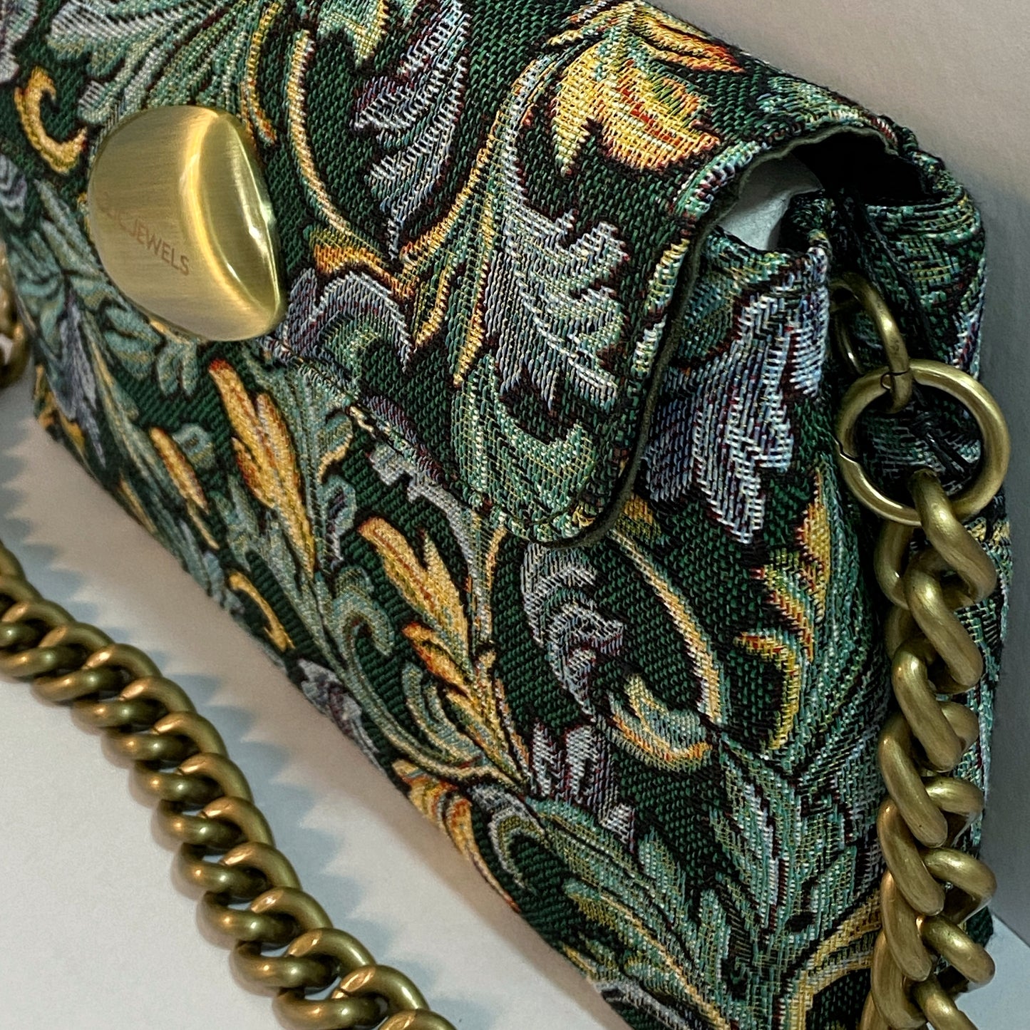 DONNA MEDIUM (green leaves fabric)