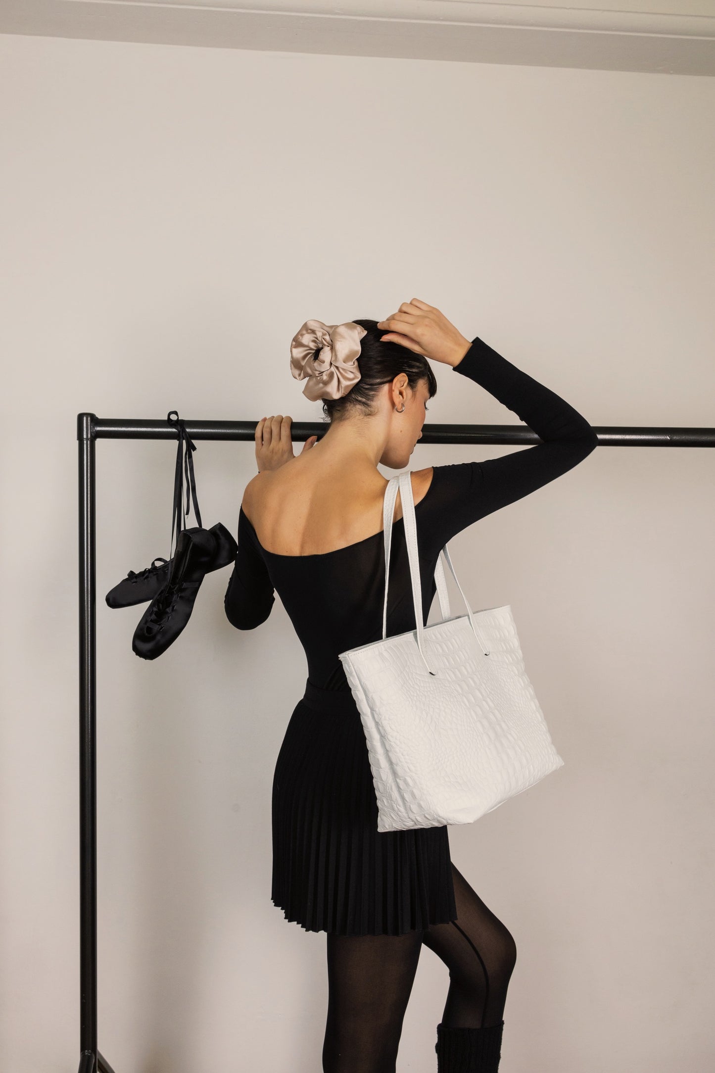 NELLY TOTEBAG (white croco genuine leather)