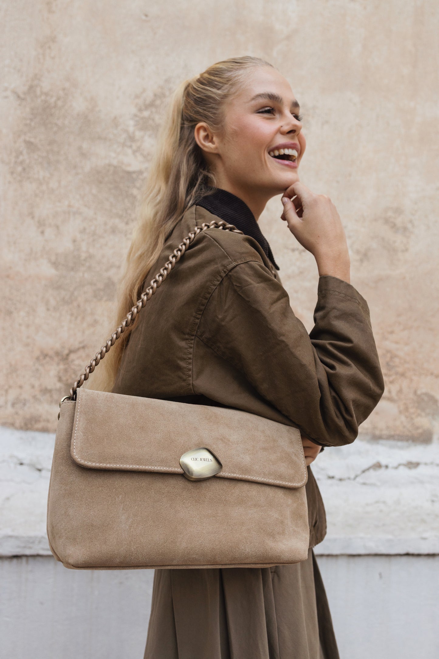 CIARA LARGE (sand suede genuine leather)