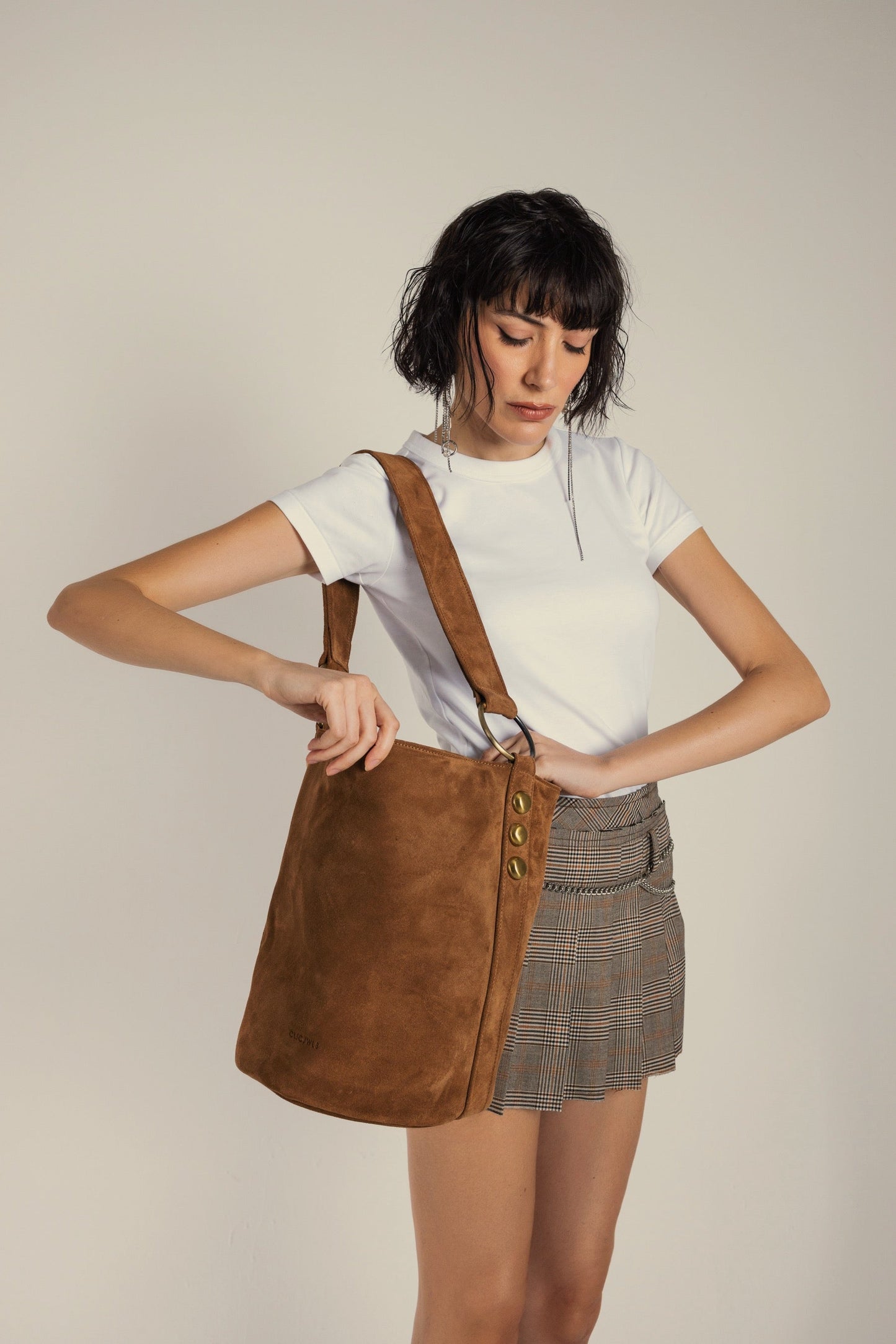 SANDRA BUCKETBAG (camel suede genuine leather)