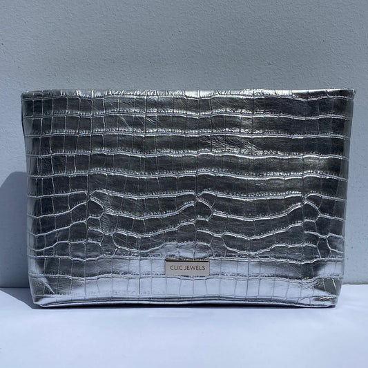 EMMA BIG ZIPPER CLUTCH (silver croco genuine leather)