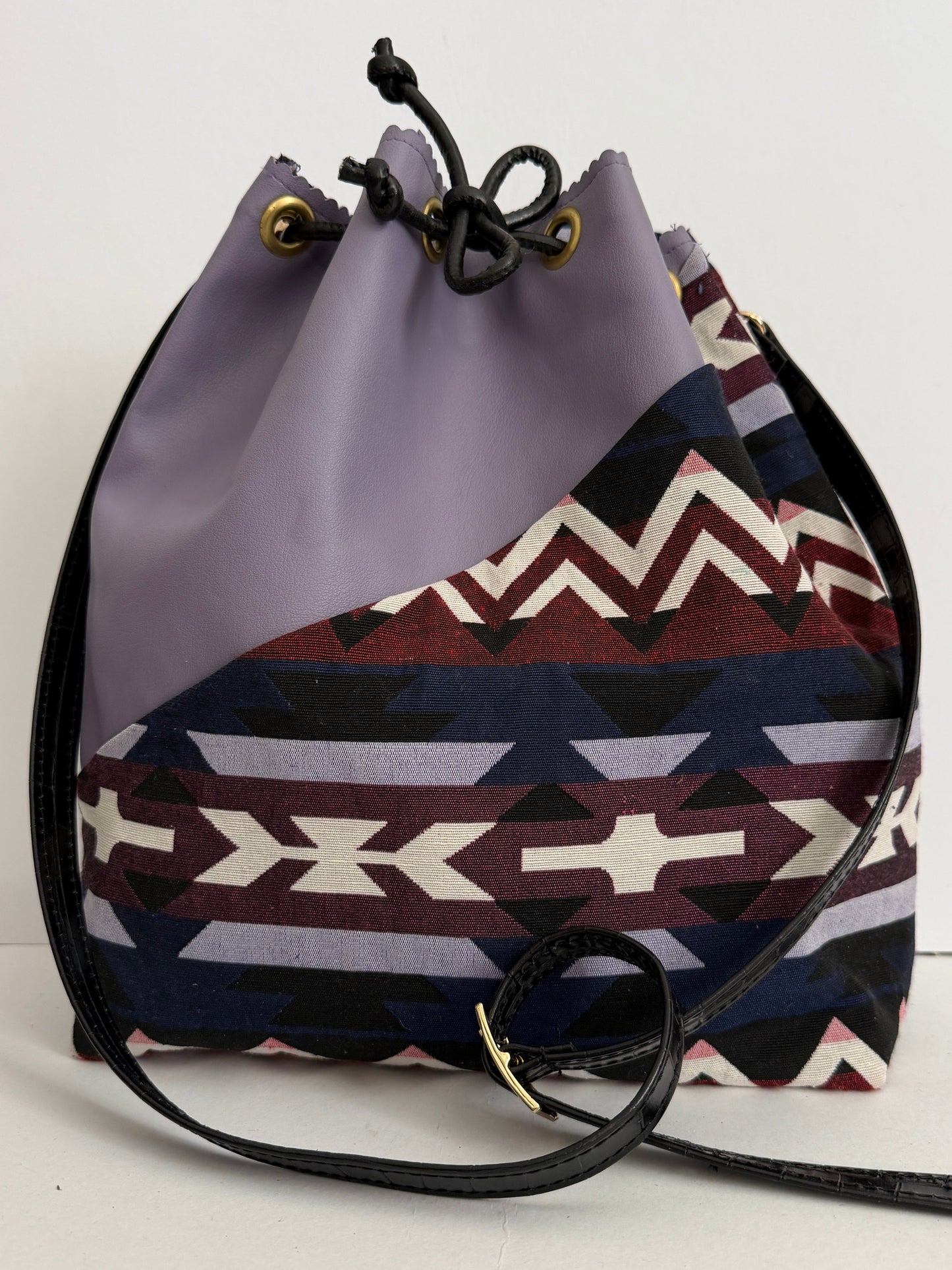 BIG BUCKETBAG (eco leather/fabric combo)