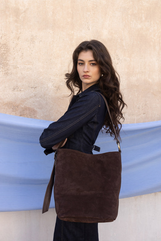 SANDRA BUCKETBAG (brown suede genuine leather)