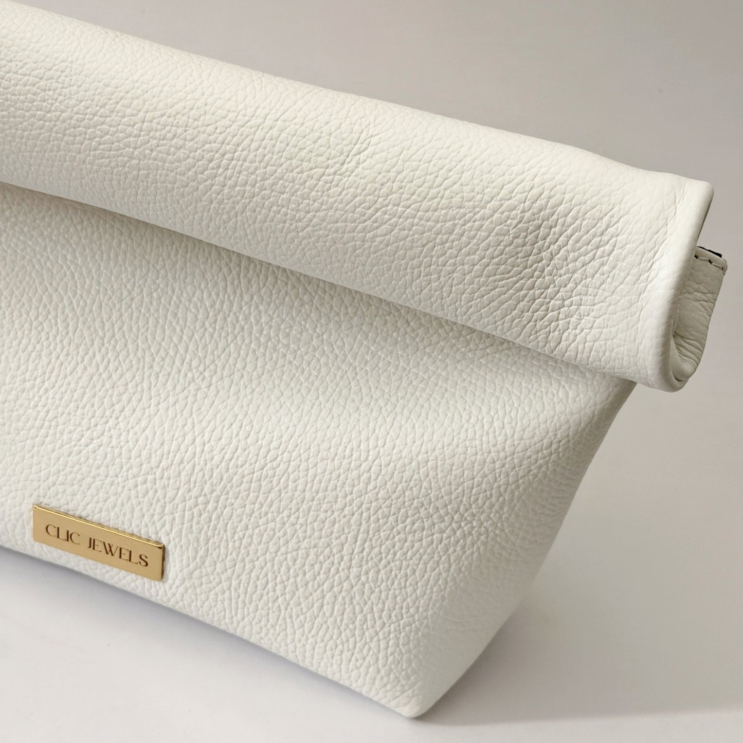 ALEX LUNCHBAG (white dolaro genuine leather)