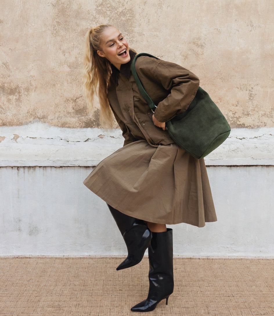 SANDRA BUCKETBAG (khaki suede genuine leather)
