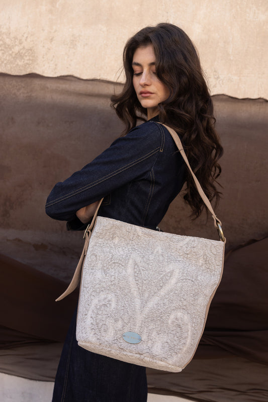 SANDRA BUCKETBAG (boho fabric details genuine leather)
