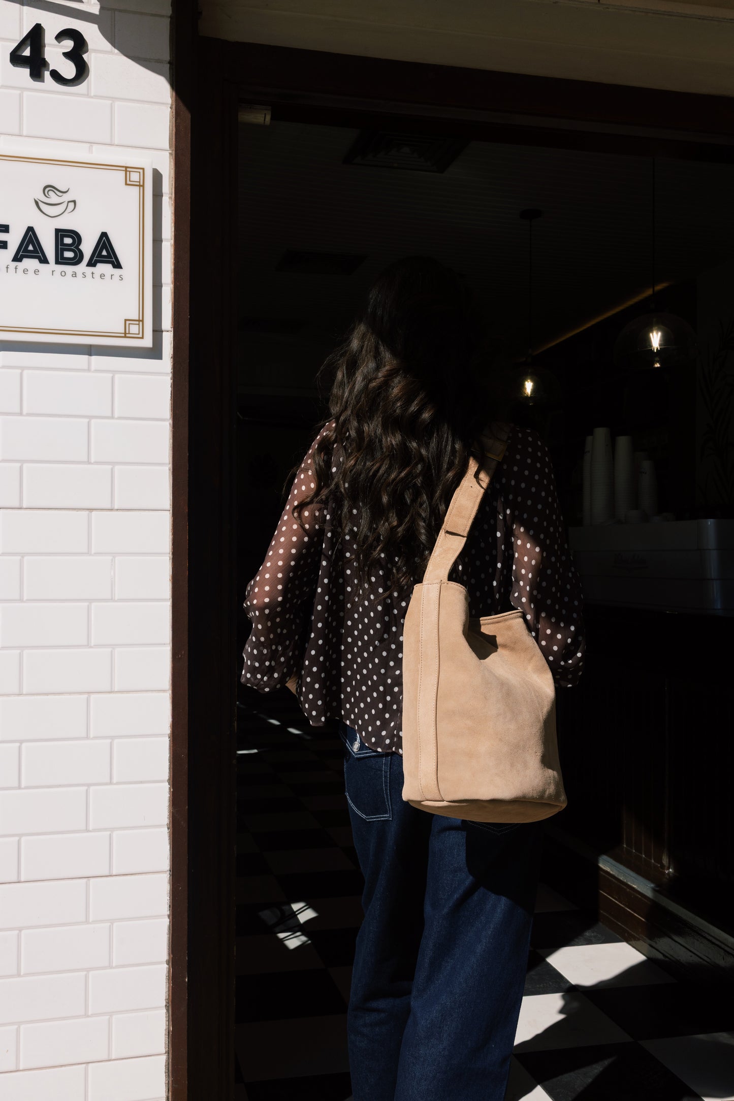 SANDRA BUCKETBAG (mocha suede genuine leather)