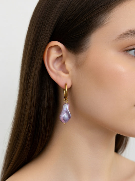 GOLD HOOPS WITH LILAC PEARL (ζευγάρι)