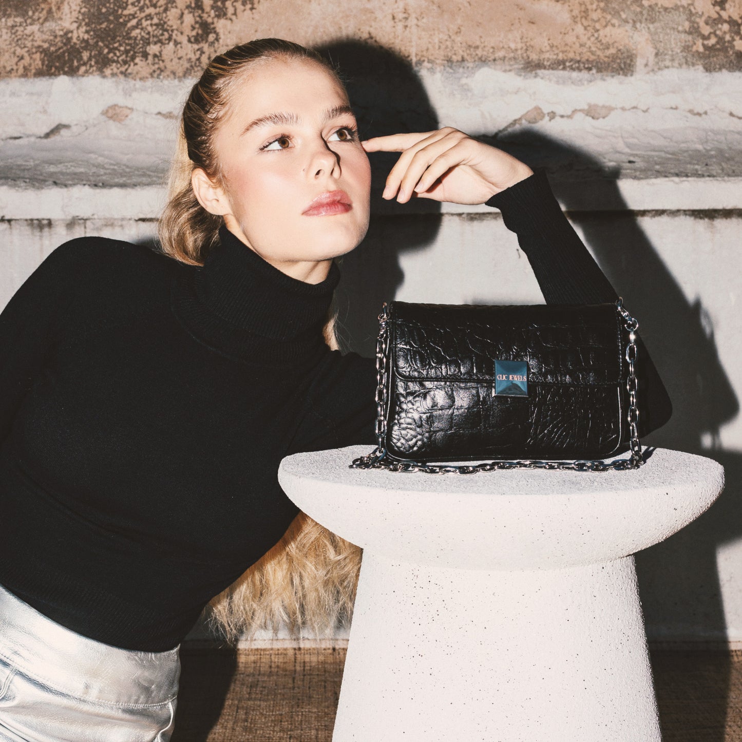 NEIRA MINI (black croco genuine leather)