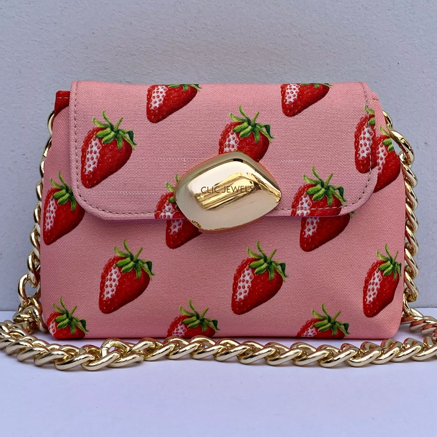 MAYA MINIBAG (strawberries fabric)