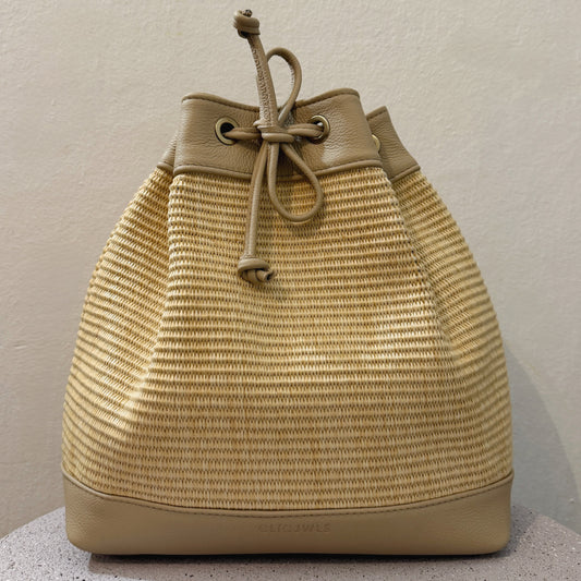 ZOE BACKPACK/BUCKETBAG (beige dolaro genuine leather/