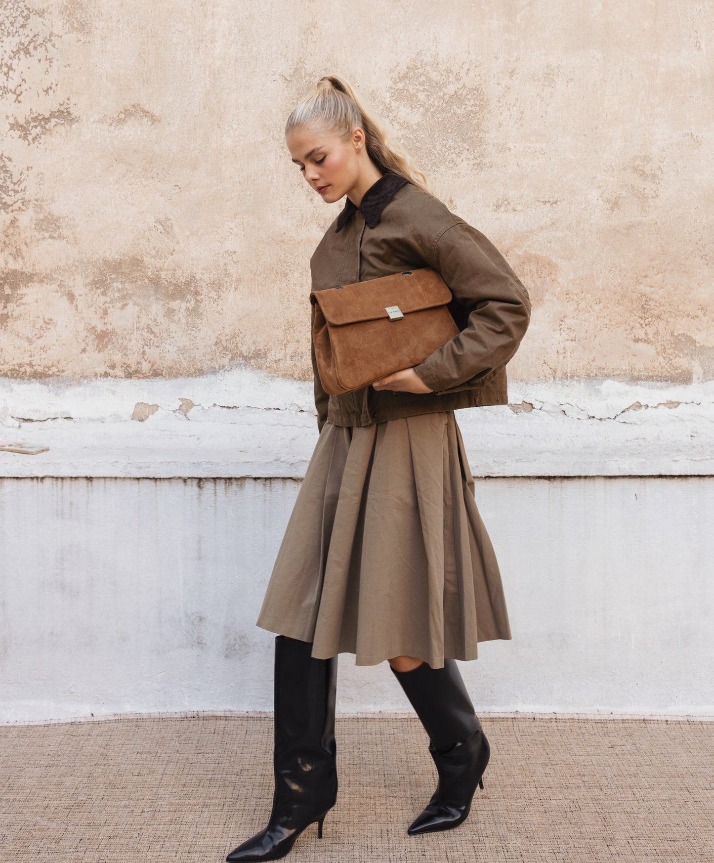 NEIRA LARGE (camel suede genuine leather)