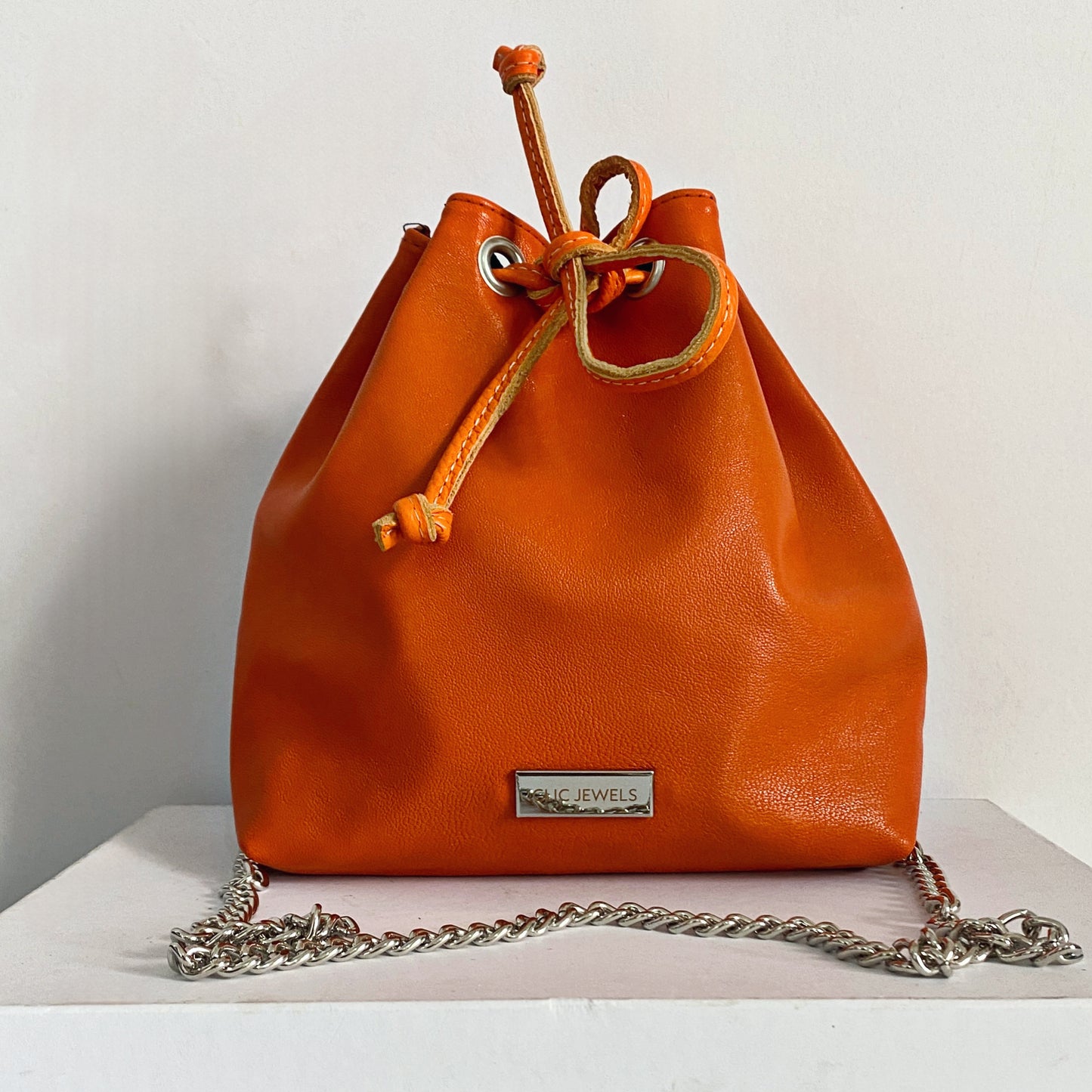 SMALL BUCKETBAG (orange smooth genuine leather)