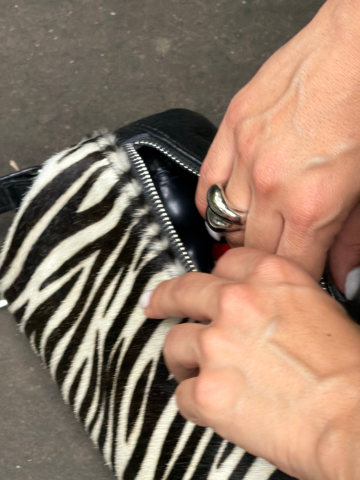 Barrel Bag (zebra ponyskin/black dolaro genuine leather)