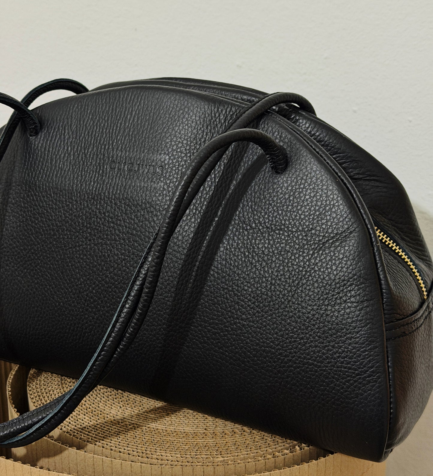 BELLA BOWLING BAG (black dolaro genuine leather)