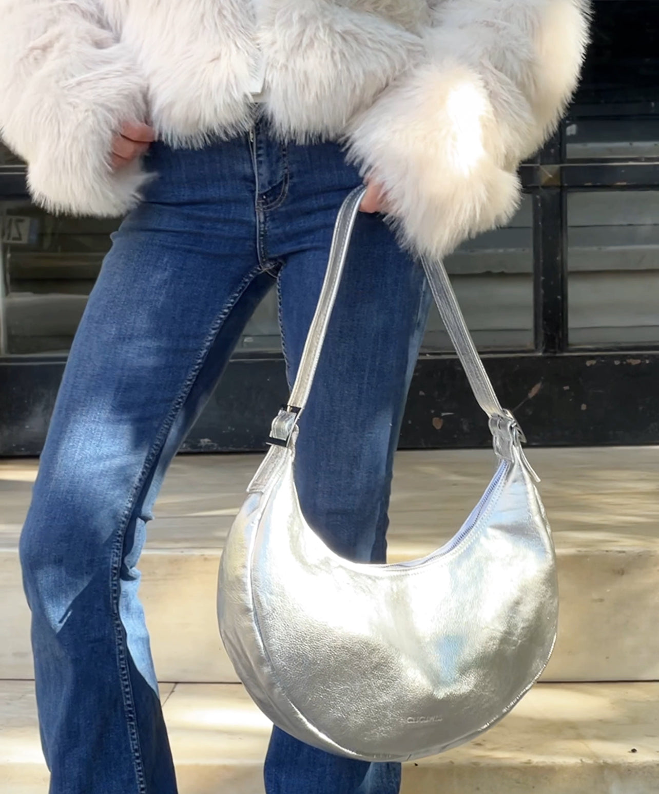 BIG HALFMOON (silver smooth genuine leather)