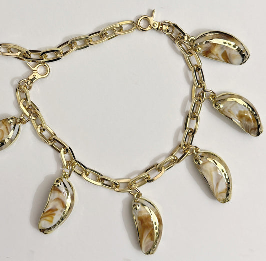 6 SHELLS BELT/BAG CHARM