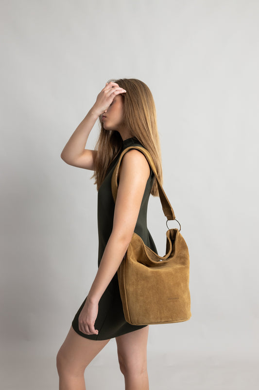 SANDRA BUCKETBAG (camel suede genuine leather)