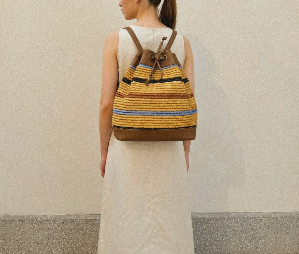 ZOE BACKPACK/BUCKETBAG (dark brown genuine leather/3 colors raffia)
