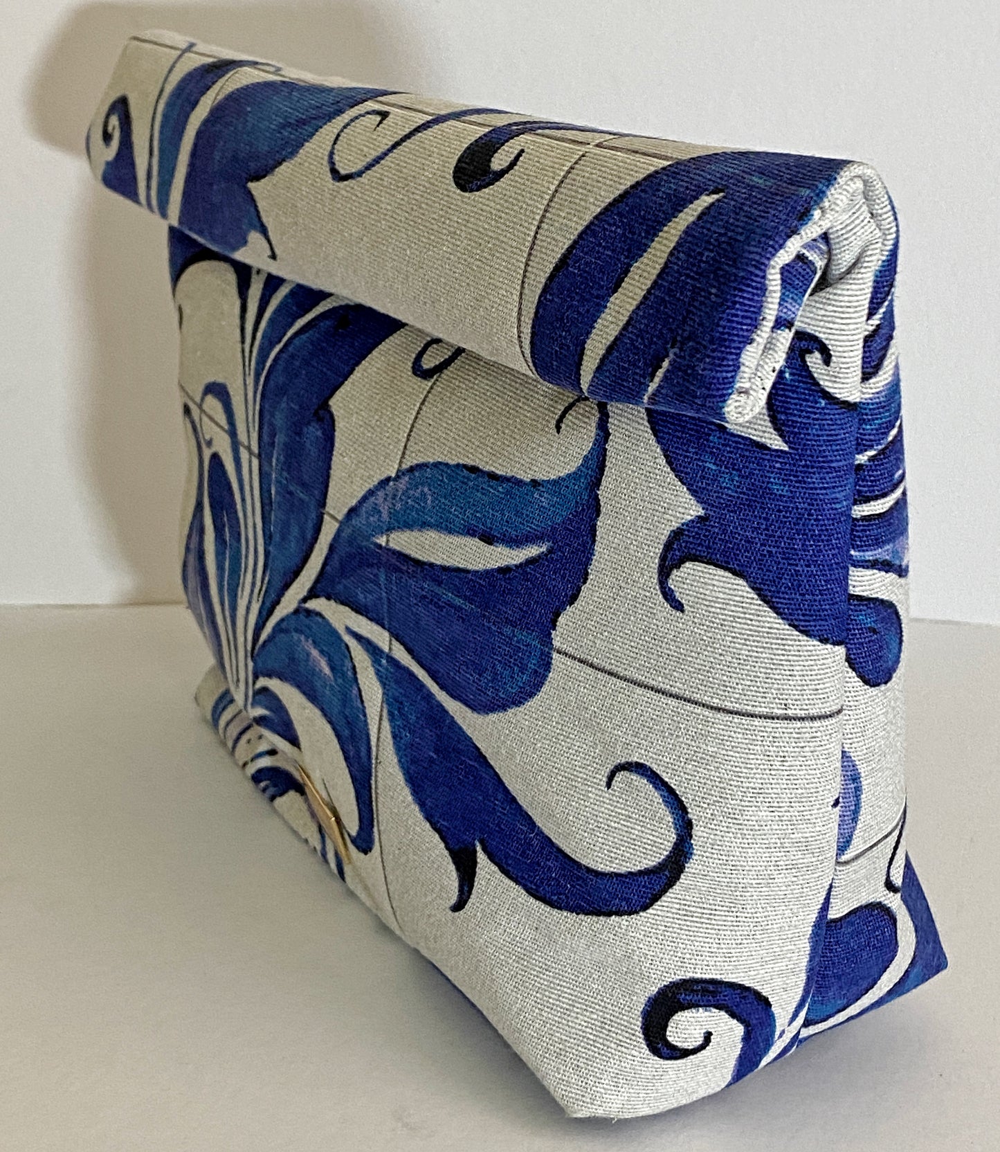 ALEX LUNCHBAG (sea print)
